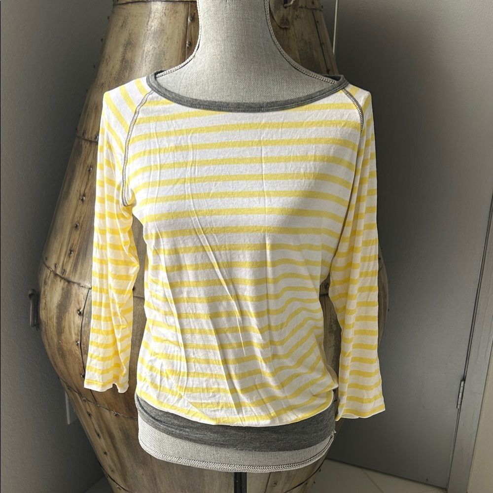 Kut from the Kloth Yellow and Gray Striped Women's Top
